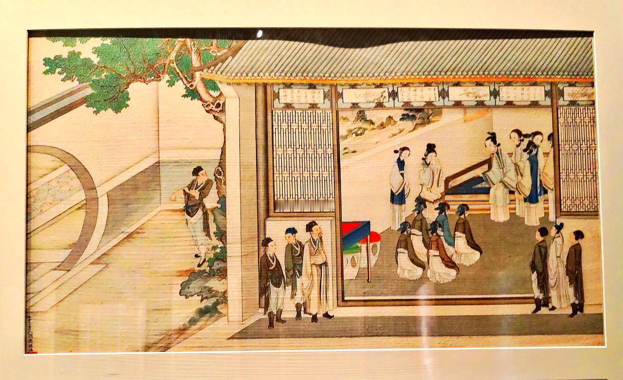 《红楼梦》彩绘画册真跡展
   "绘梦三重缘一一辽宁与红楼梦文化展″，在《沈阳博