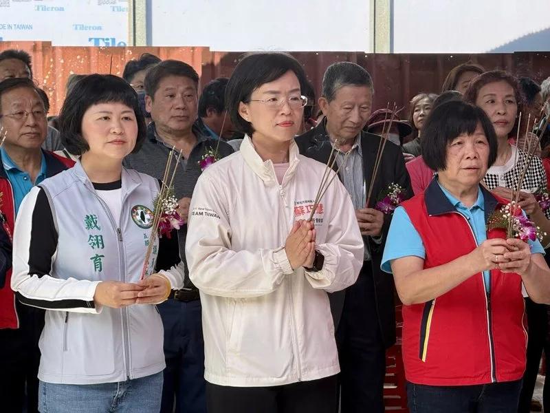 苏贞昌女儿苏巧慧不反核？蓝营青年痛批骗神明
赖清德宣布核二、三具备重启条件，月底