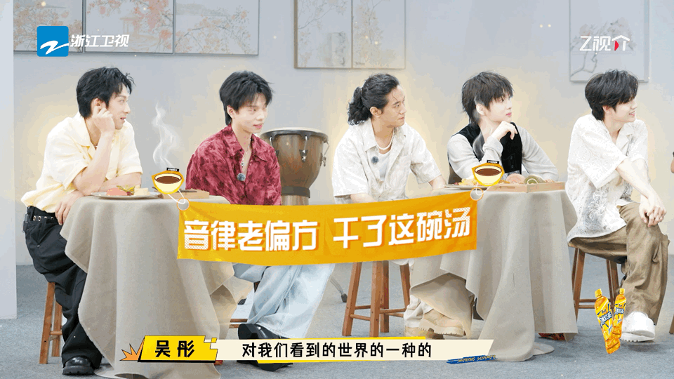 这边公务员裸辞那边积极备战考公 这边公务员裸辞，潇洒挥别体制生活；那边又有人积极