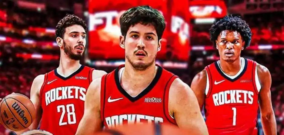 火箭迎来了新门神组合了，谢泼德狂用16记三分出手刷新后哈登时代火箭纪录，并带领球