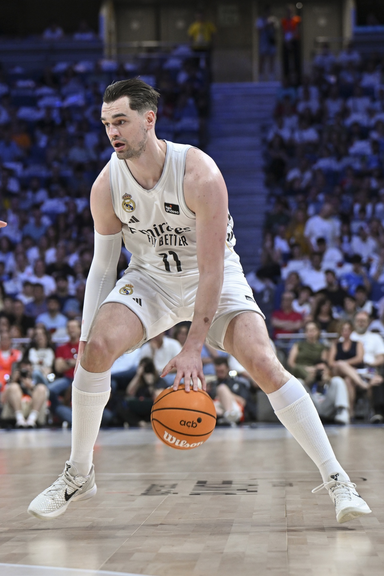NBA 15年5号秀海佐尼亚有望重返NBA 追他的包括招募詹姆斯的队 