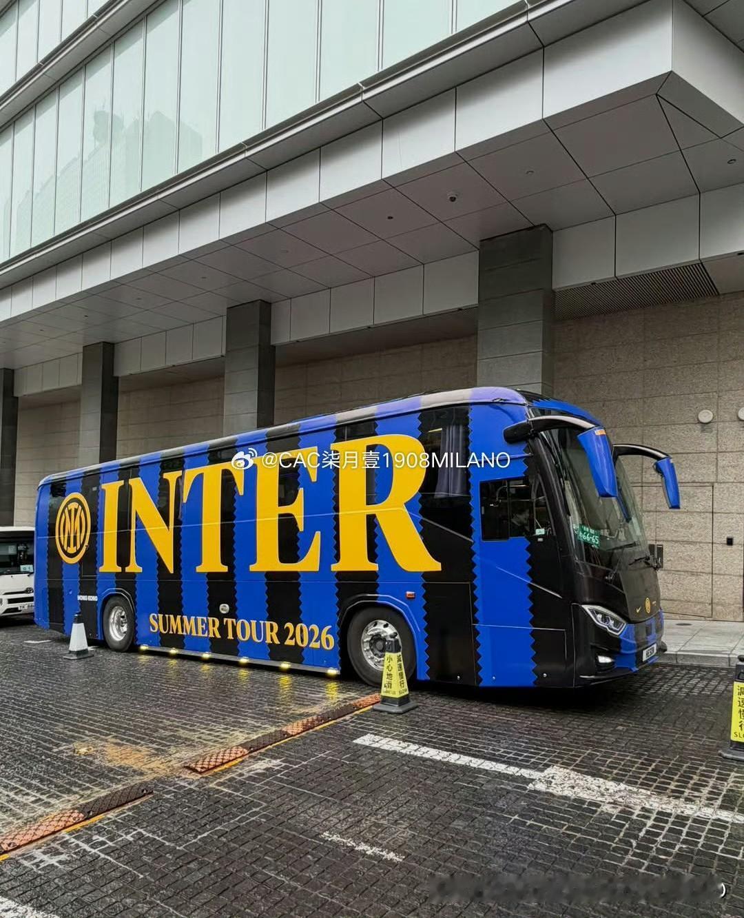 🇮🇹🇭🇰🇨🇳💙🖤
國際米蘭球員粵語音譯

門將
約瑟夫馬天尼斯/