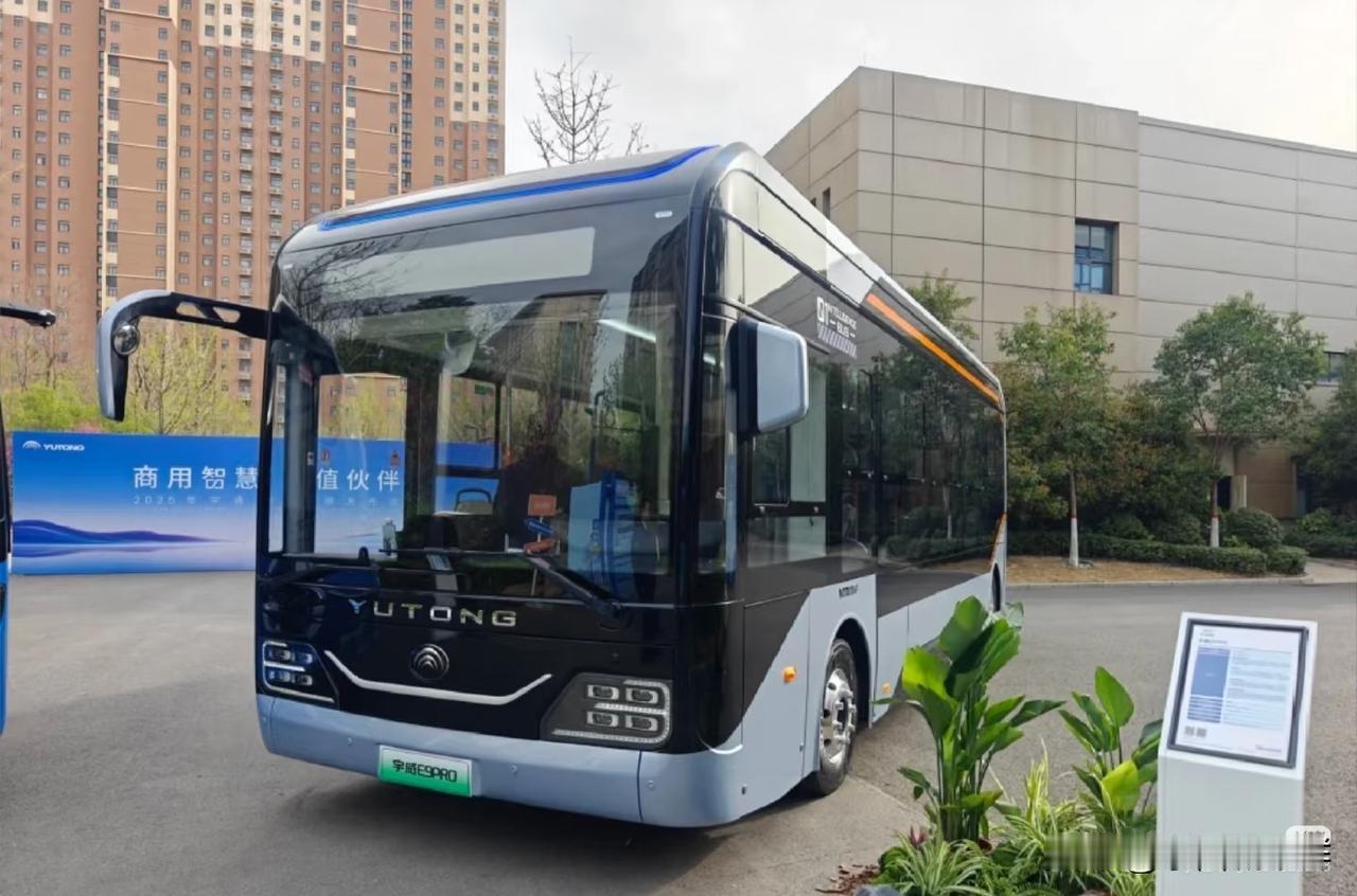 攀枝花公交新车预告！！！
120台！！！