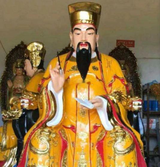 文昌帝君，事业上，贵人多多，项目顺利，所有的美好都如期而至 