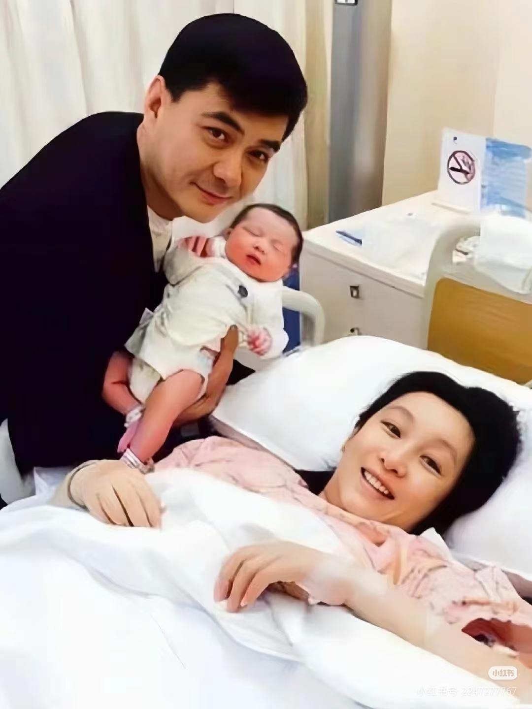 顶流女明星美女就是美，生完孩子居然都这么美！