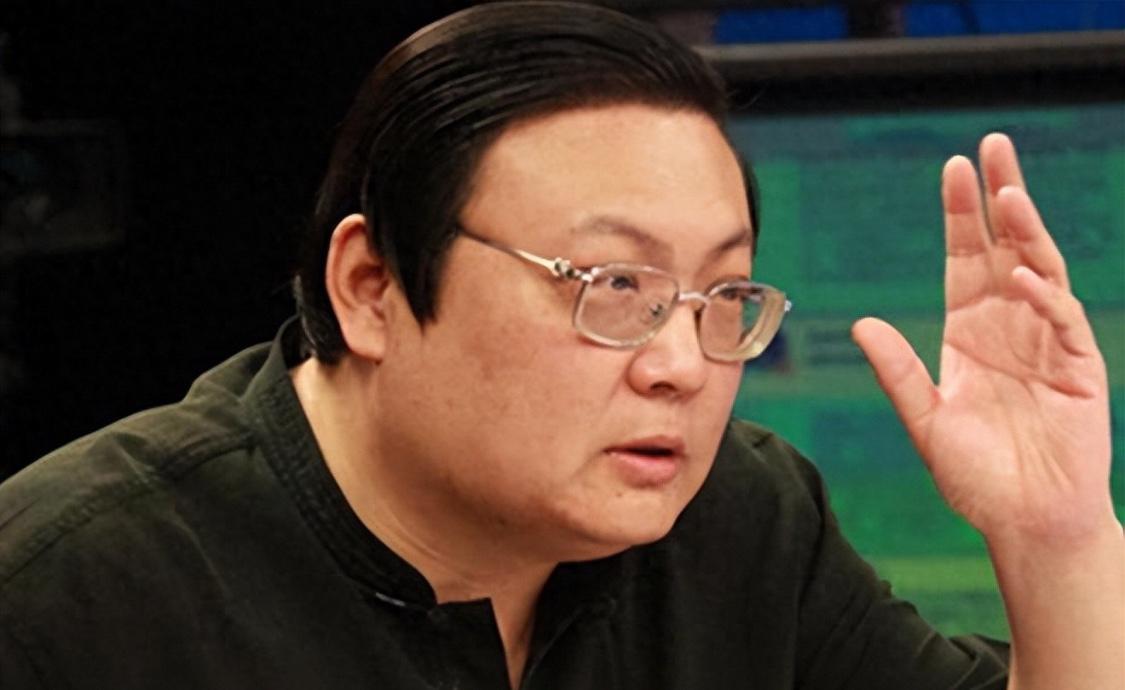 老liang定居加拿大引发外界关注！
网友反馈，2026年9月他已经开始北美巡讲