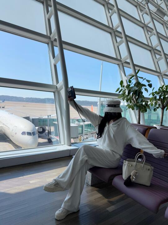 机场look✈️软软糯糯一身白💭