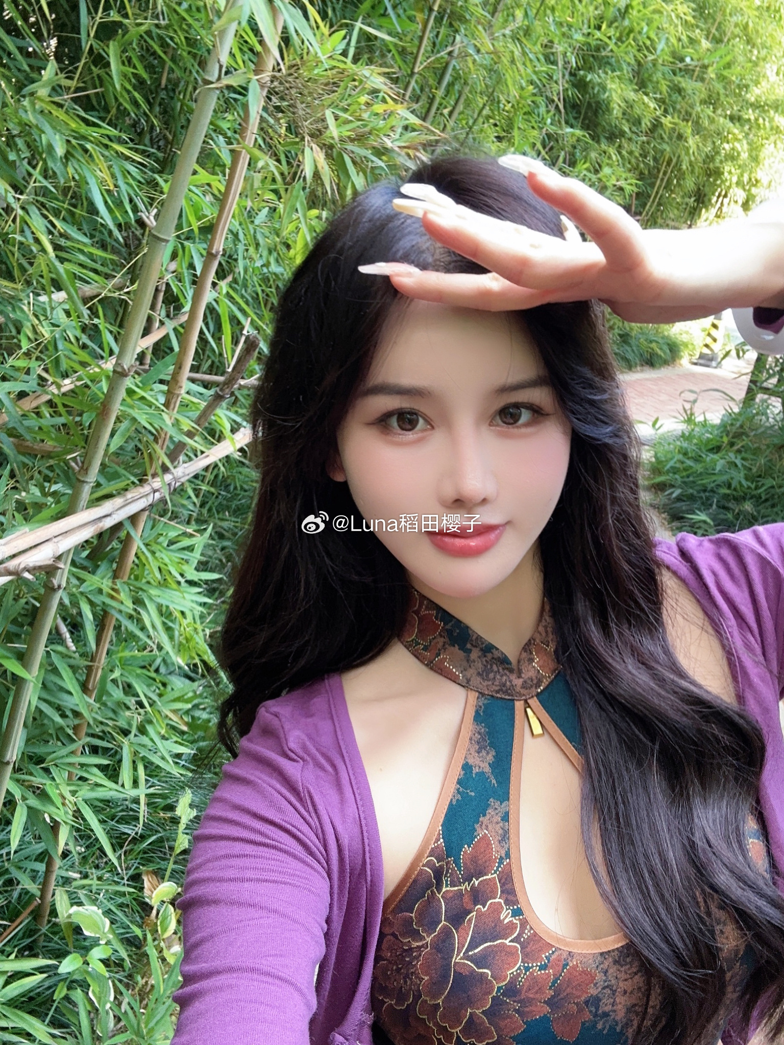 饭后竹林散步[馋嘴][馋嘴][爱你] ​​​