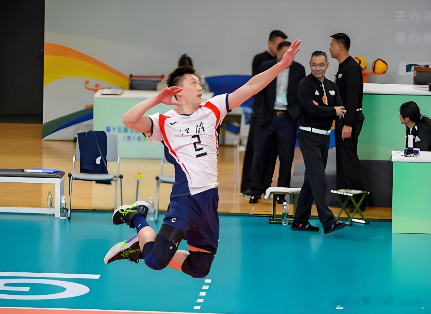 【第十五届全运会男排单项最佳-资格赛】1、最佳发球：俞元泰（江苏），16发2、最