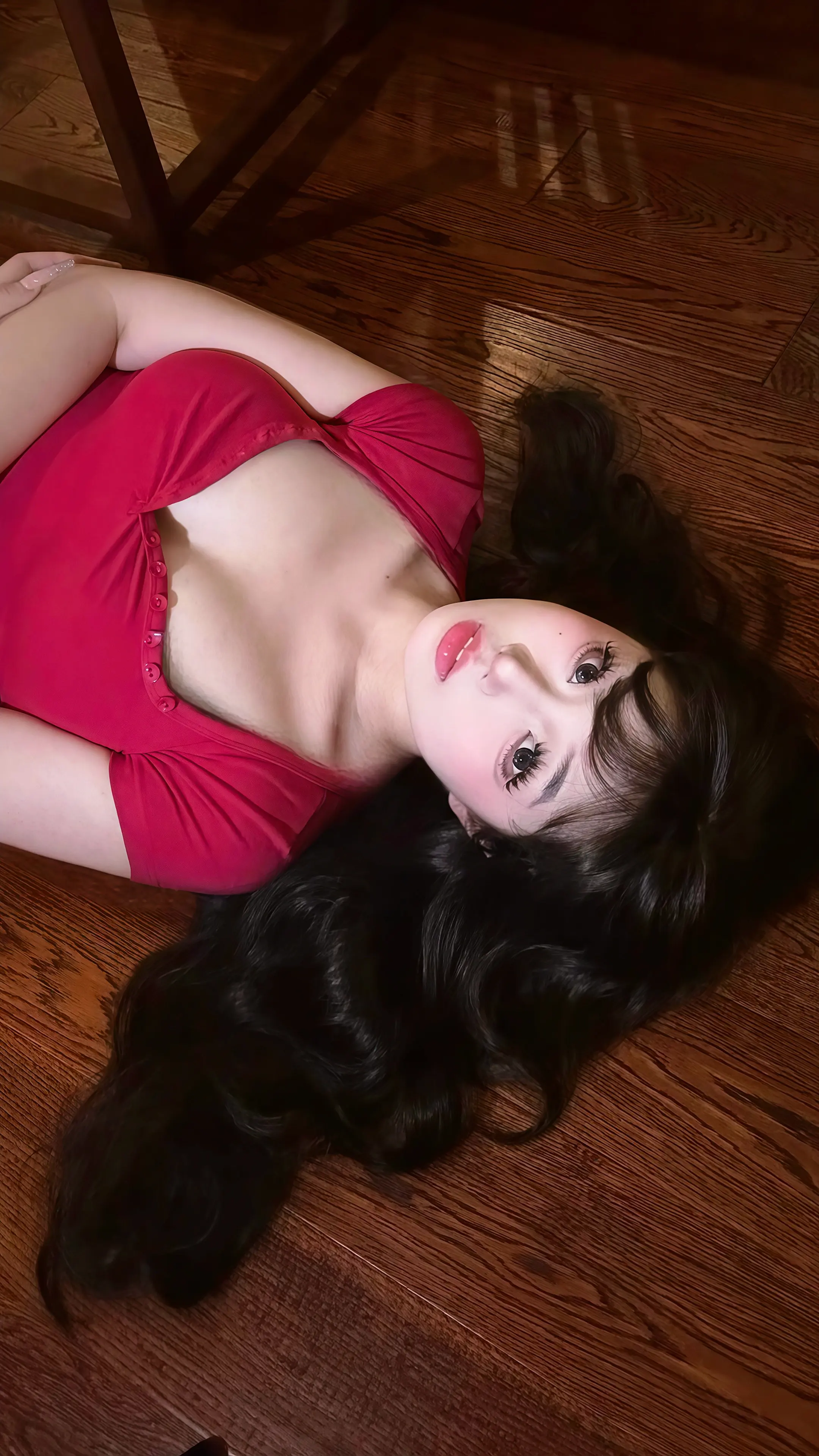 晚上怎么玩手机不伤眼