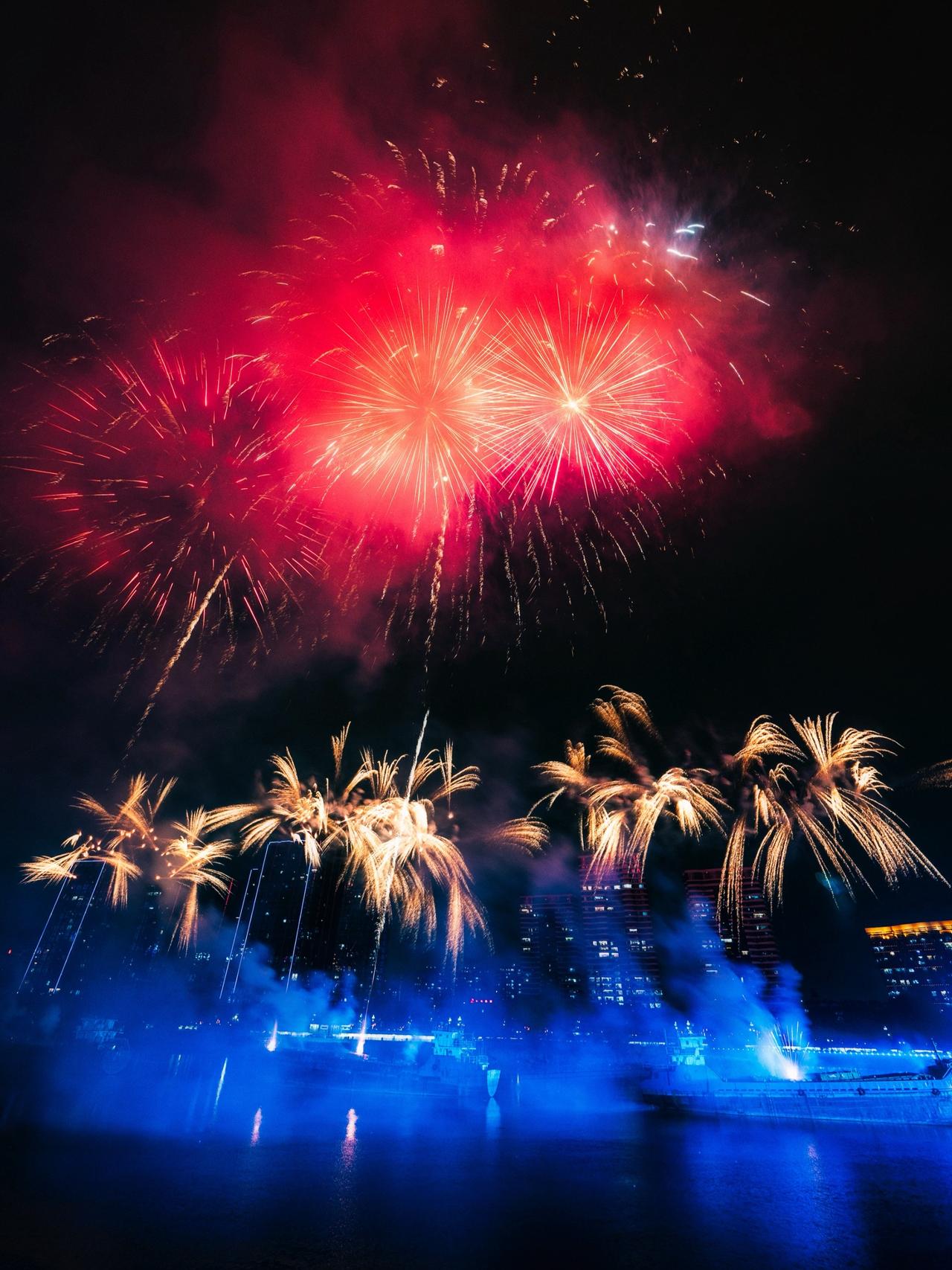 今晚闽江的烟火🎇真的不错
福州的新年年味还是够够的
就是这个风向不太友好
想看