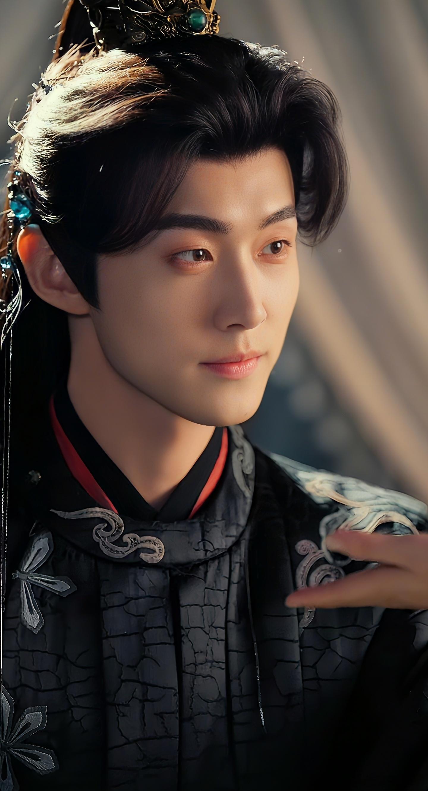 李卓扬 🍊向全世界安利李卓扬leo 演古装也是很帅的。