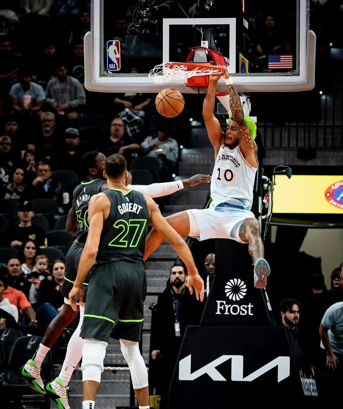 ⬜️ 比赛预告//GoSpursGo ⬛️⏰ 时间:明天9点（客场）🆚 对手: