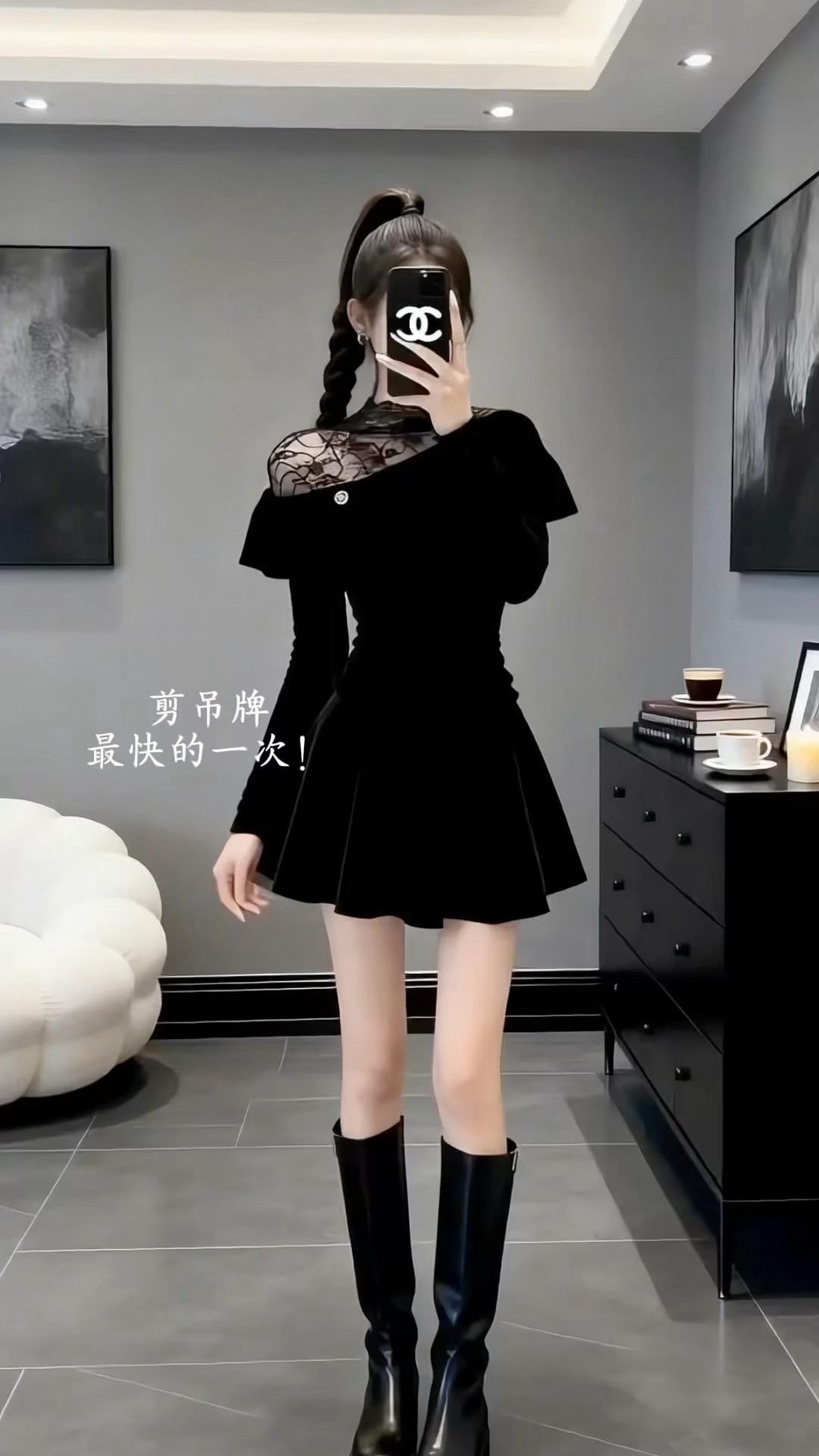 辣妹穿搭 小黑裙 谁还不是小腰精 约会穿搭 显瘦显高显腿长