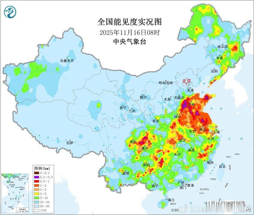 【雾和霾】今晨在寒潮到来前，山东江苏安徽河南等地依然出现了雾和霾。山东招远和莱西