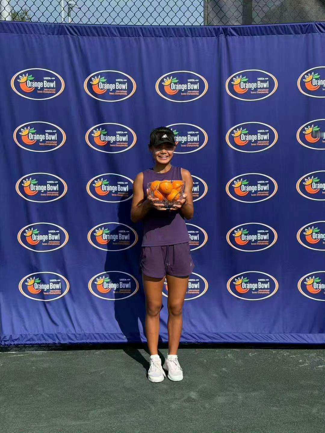 祝贺孙心然夺得中国首个橘子碗U18女子单打冠军🍊🥣橘子碗冠军是青少年网球领域