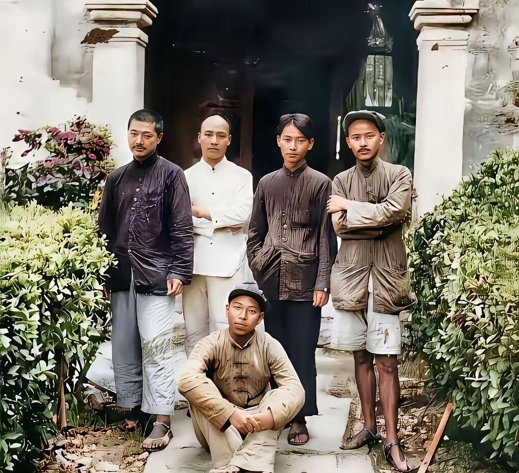 这是1935年的一张照片，我敢打赌，认识三位以上，绝对是历史课代表，我立即拜你为