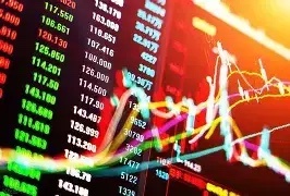 A股最大的问题是运作方式被扒开了。一家公司什么都没干，生产线没有多一条，订单没有