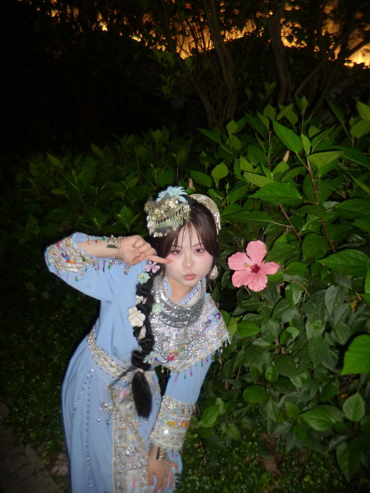 古镇随拍我在苗疆等你 民族风少女 苗疆在逃公主 谁还不是个苗疆少女了