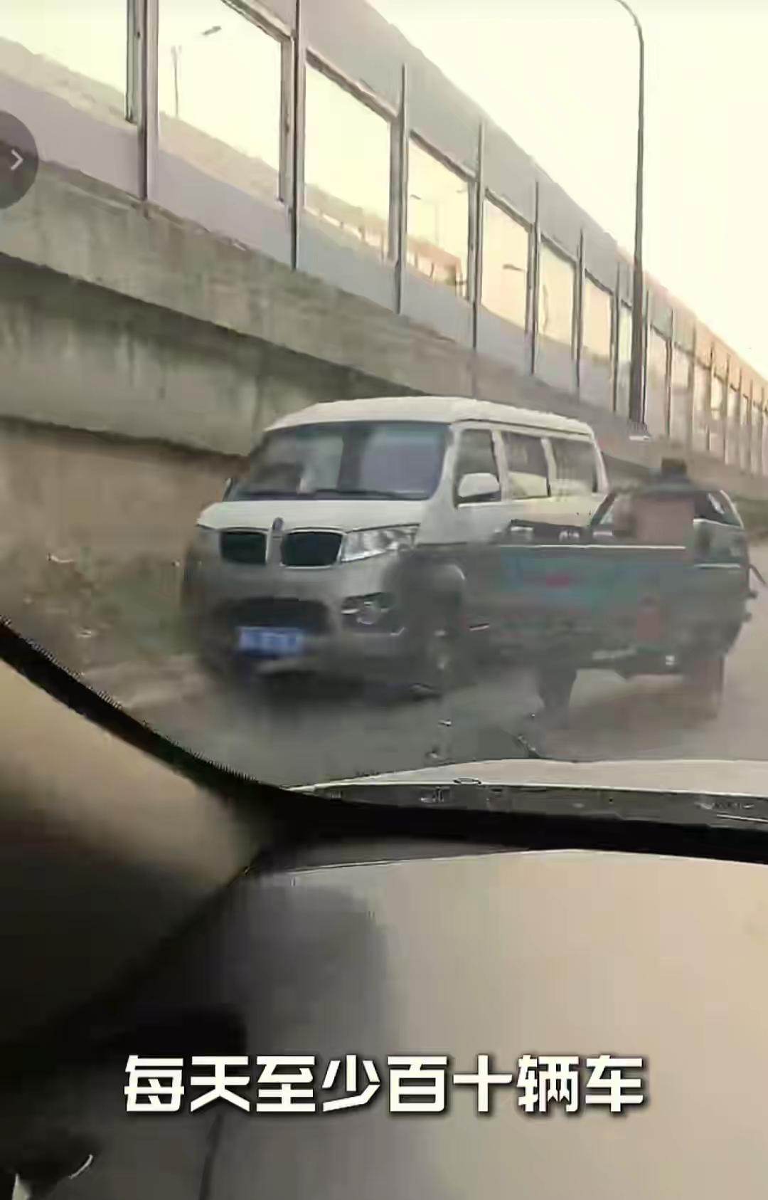 记者反映逆行竟被怼？杭州这段路逆行成常态！

司机为抄近道集体逆行，交警却称“管