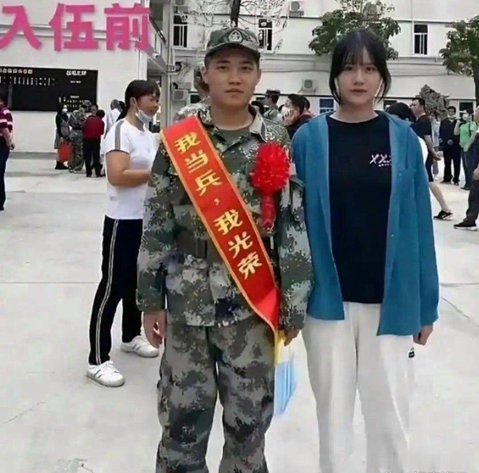 入伍和退伍的气质都变了 