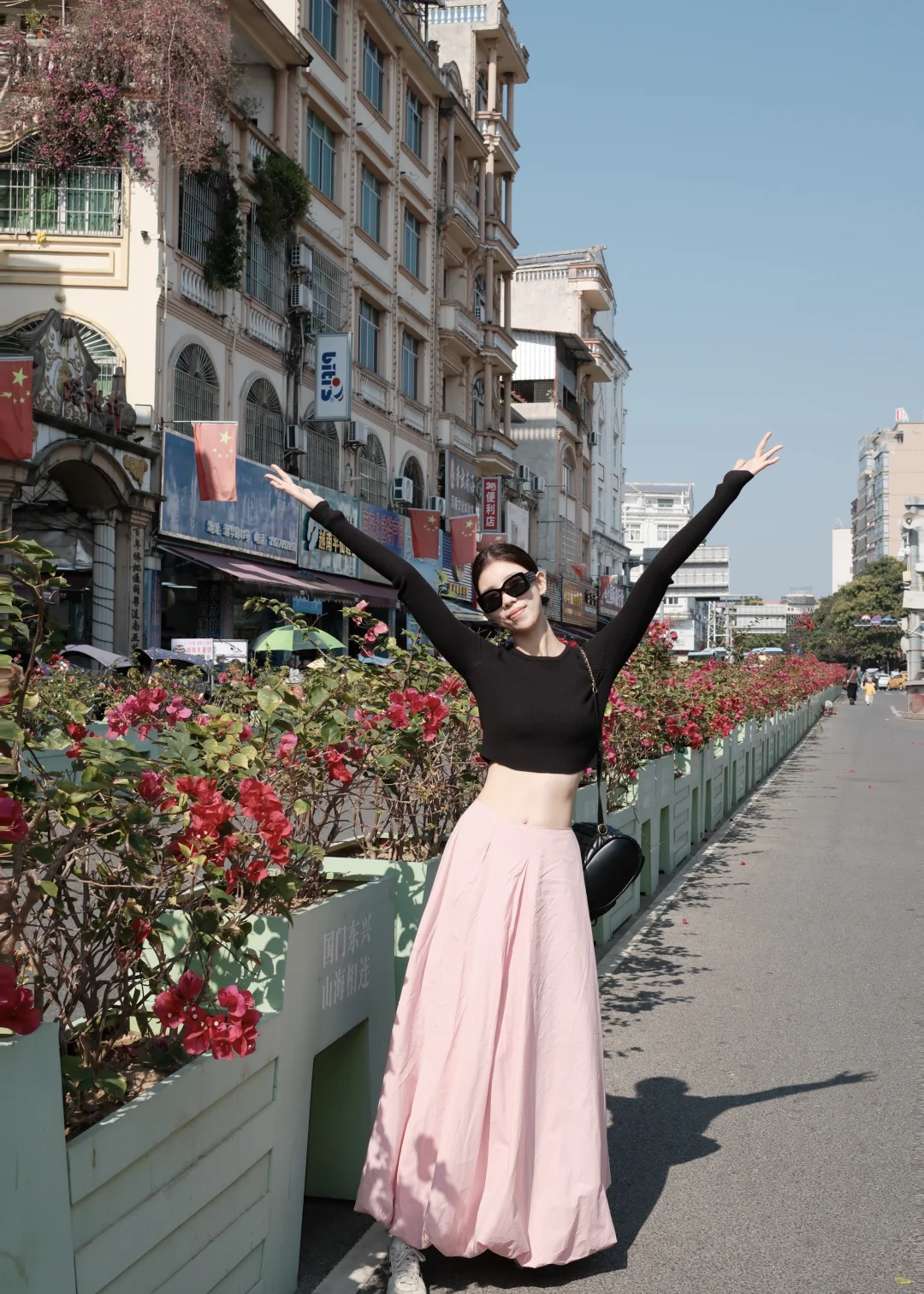 一组旧图🫶🏻 祝姐妹 新的一年人比花娇