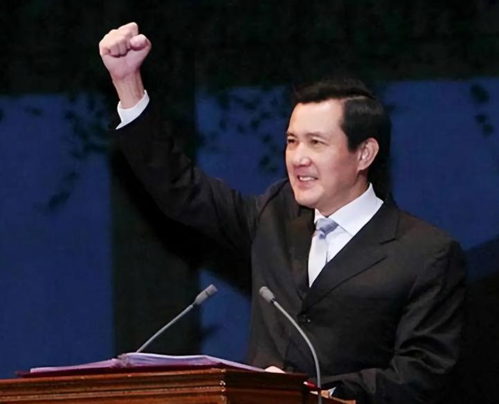 马英九终于也撕下了“和平使者”的面具。一句“台湾不接受武统”，比赖清德还刺耳。谁