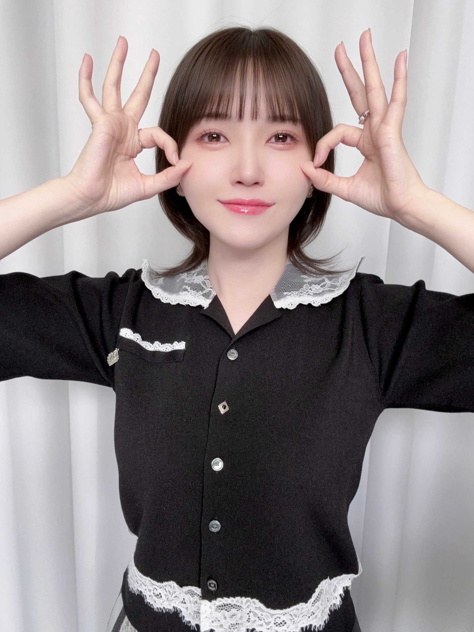 鬼头明里