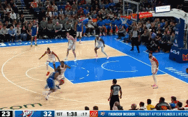 哈登大帽亚历山大压哨中距离完成“复仇”
北京时间12月22日，快船上半场战罢59