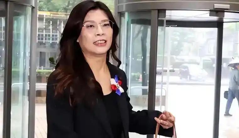 反差强烈！郑丽文访陆收获满满，转头访美却惨遭冷遇

郑丽文访大陆 台湾省郑丽文 