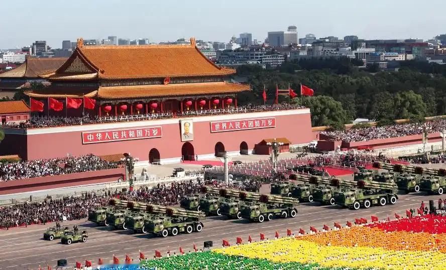 全世界都在试探中国底线？最危险的不是没有航母，而是别人开始相信你不会出手，和平一