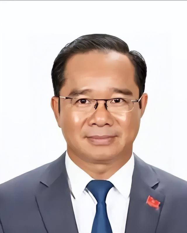 越南国立大学的阮文泰教授：“虽然我个人对中国有意见，但不得不承认，在黄种人当中，