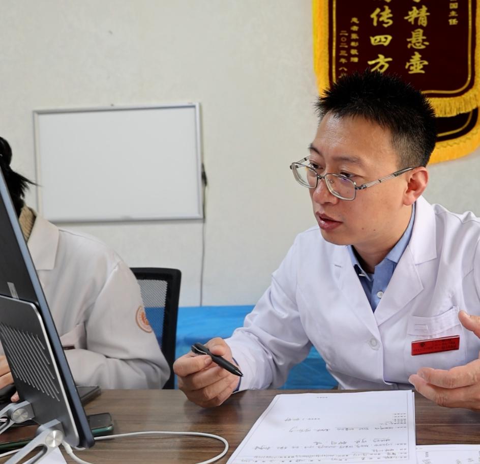 减肥的尽头是变好看！脾胃顺了，代谢快了，想胖都难！
减重挑战要开始了！
从1月4