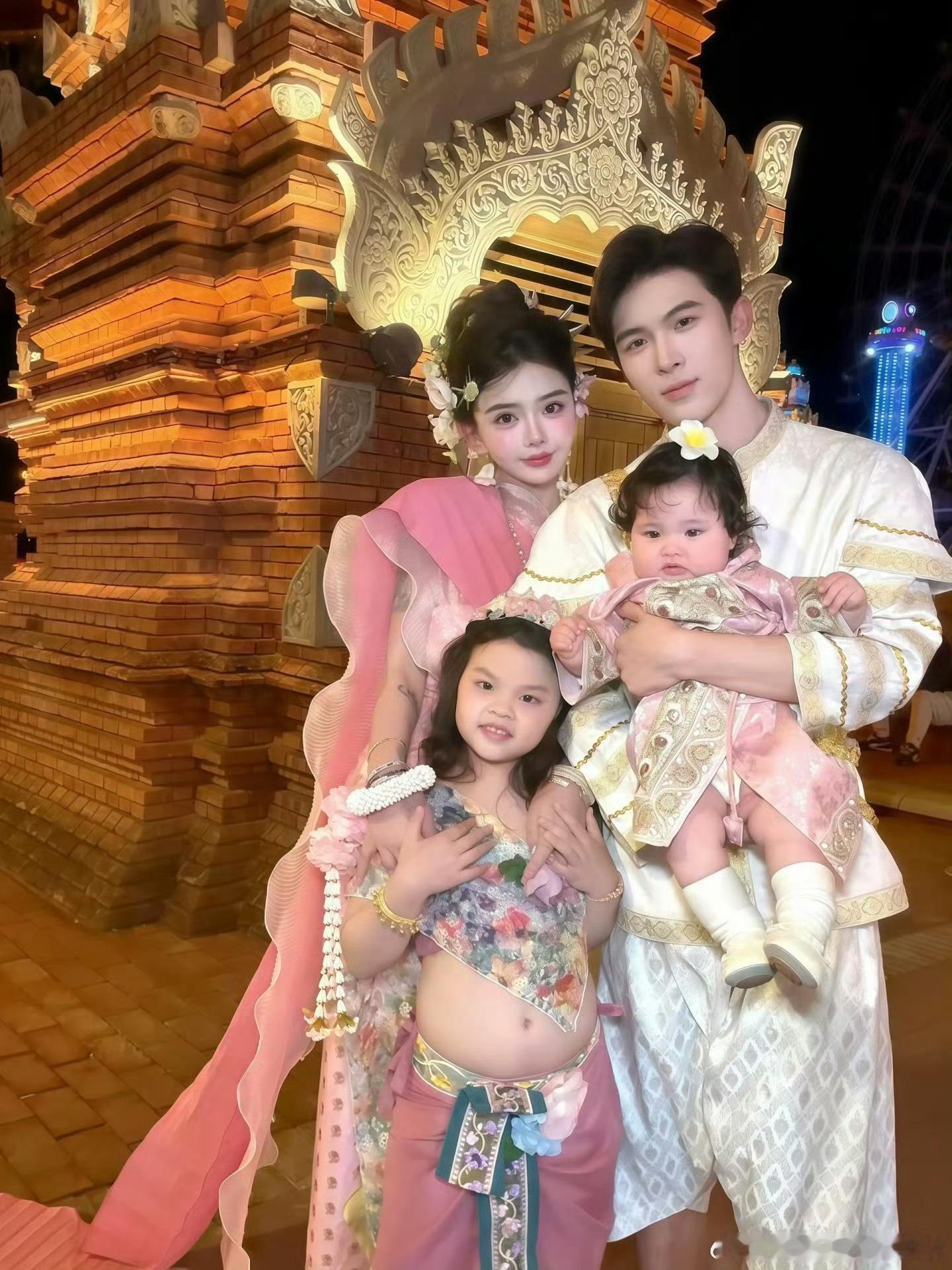 韩安冉说女儿对宋浩然有应激反应小女孩还是挺可爱的 