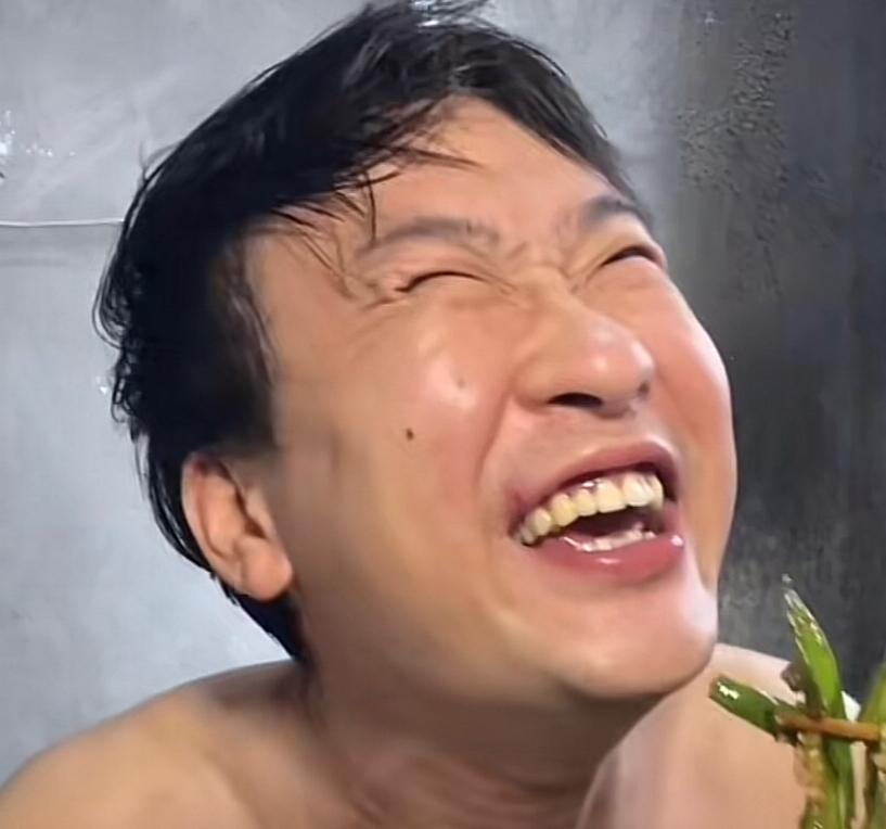 二手房交易市场的中介费承担模式，正随市场冷暖发生显著变化。部分城市房产中介已开始