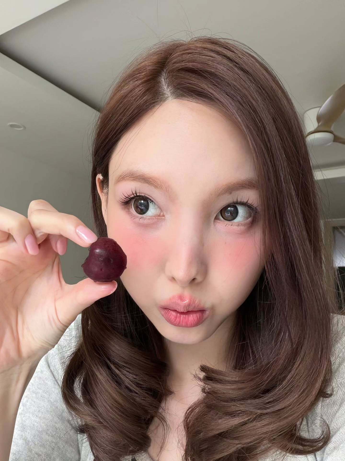 林娜琏🖤🍒 