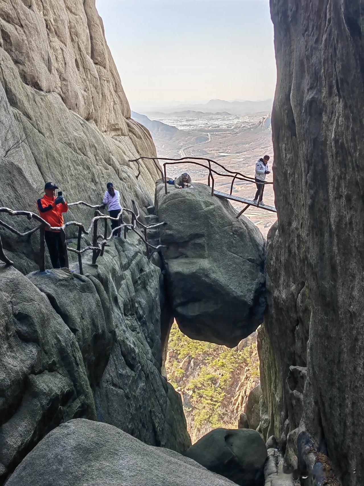 周日自驾五莲，这条免费休闲路线，登奇峰，品美食，游最美民宿村，真的很不错。

[