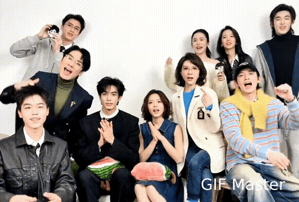 果然还是红气养人啊！谁能想到，宋威龙在《骄阳似我》庆功宴上直接"红"出圈了！平时