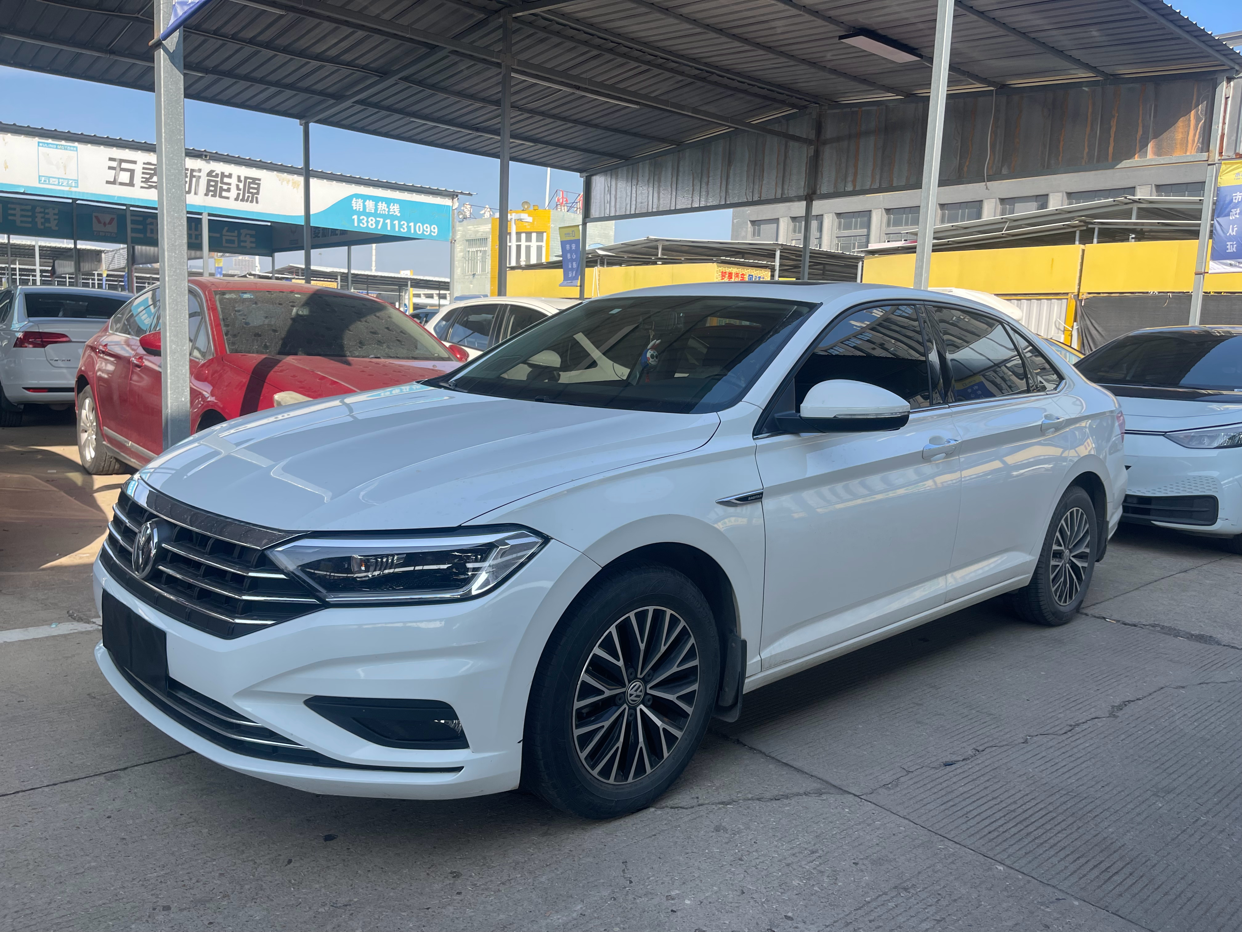 拿下 一个面喷漆的大众速腾2019年11月上牌 1.4T自动舒适一手车 5.6万