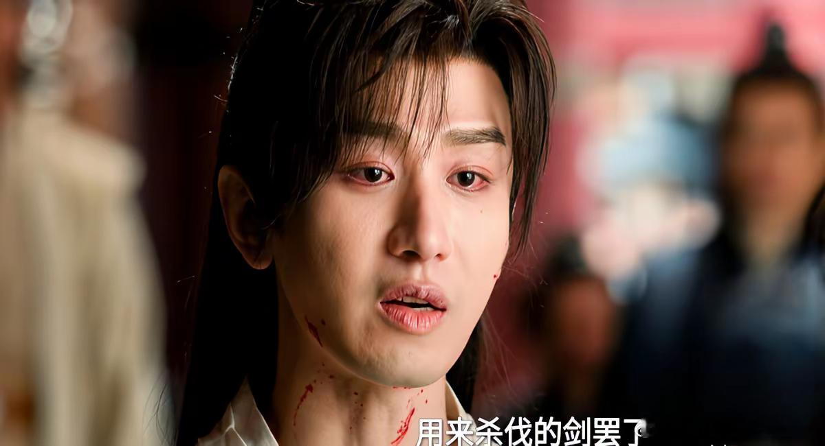 《狐妖小红娘》里，东方淮竹临死前跟丈夫说：哪天儿子想走，别拦。​一句话，把“兵人