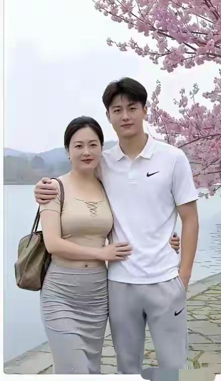 如果说这是夫妻关系，应该没人信吧！