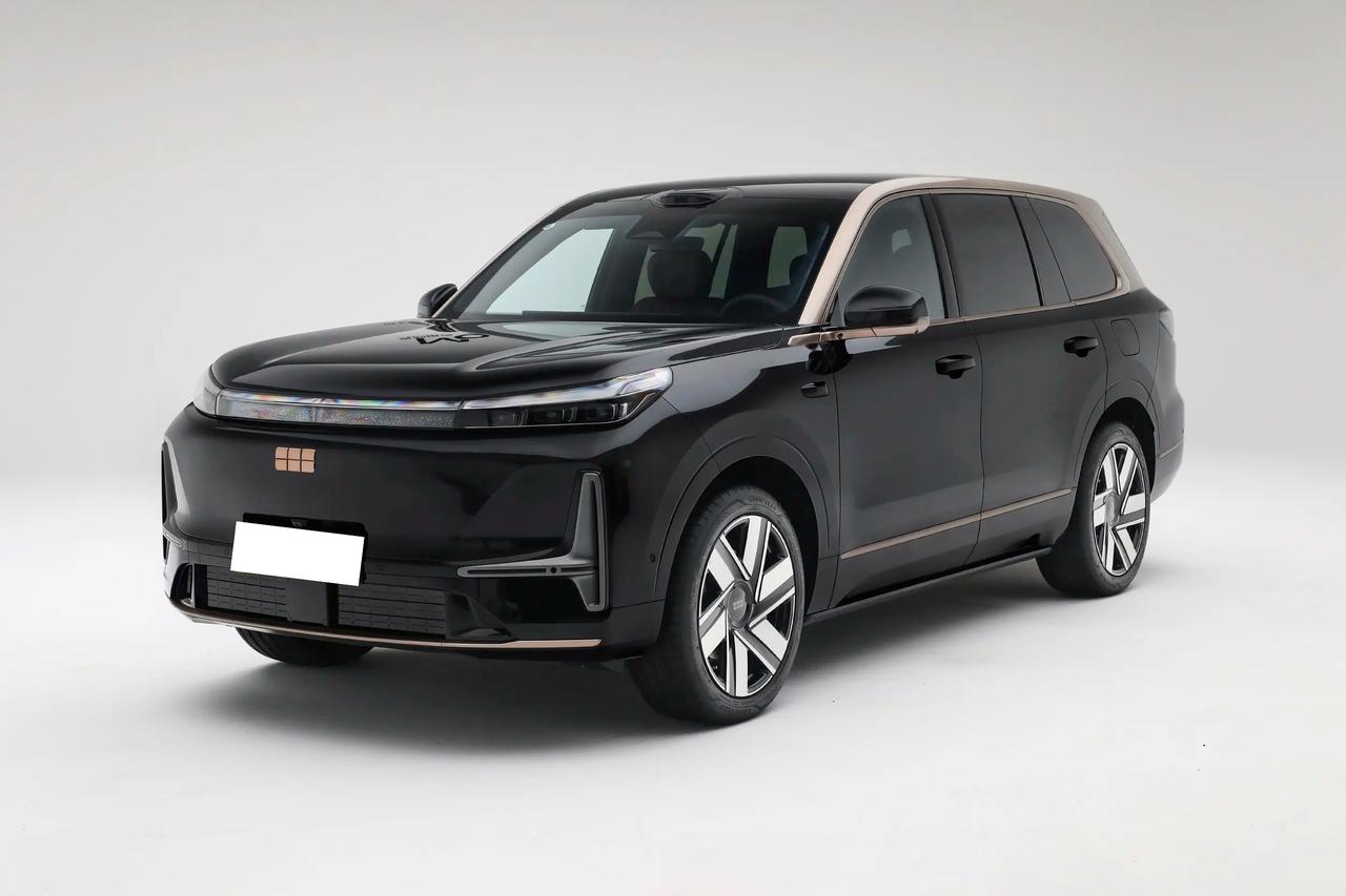 🎧如果站在家用角度看，我反而觉得银河M9黑金版这车的主要看点在“舒服+省心”的