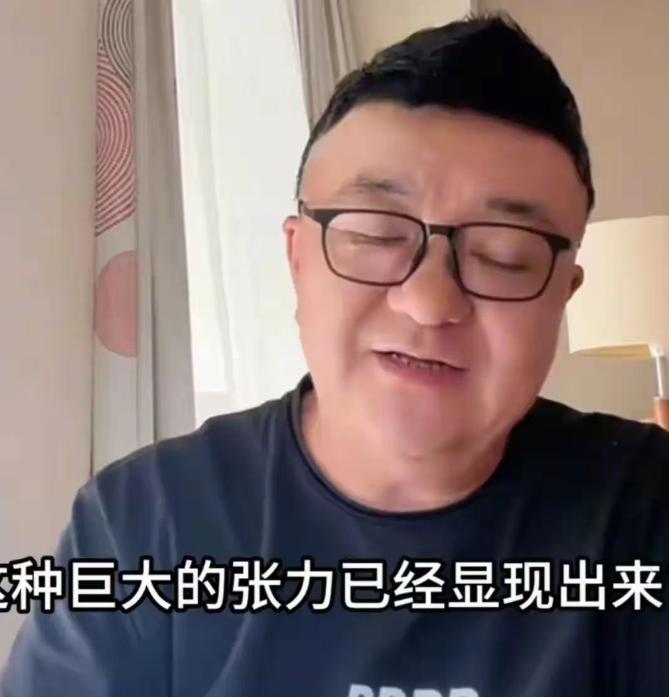 董路昨晚直播，把北京足协那层遮羞布给扯了。

他原话："我没惹中国足协，惹的是北