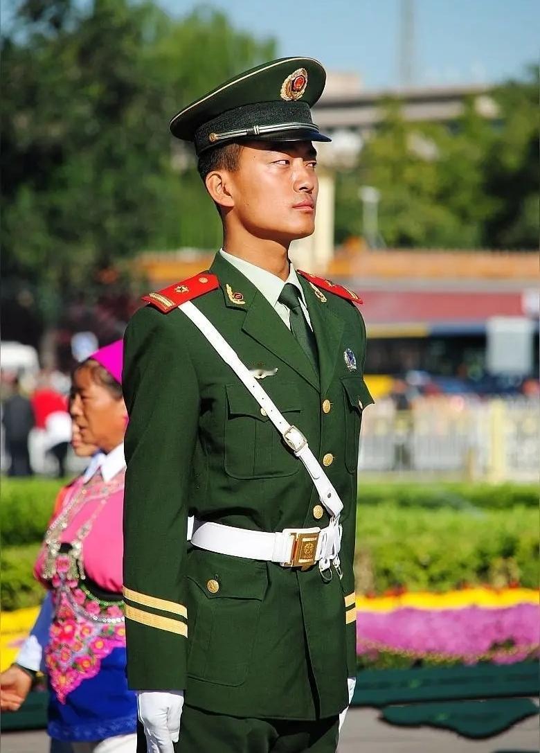 别再跟着西方、印度媒体起哄提啥″龙象之争″了，无论物质力量还是精神力量，中国和印