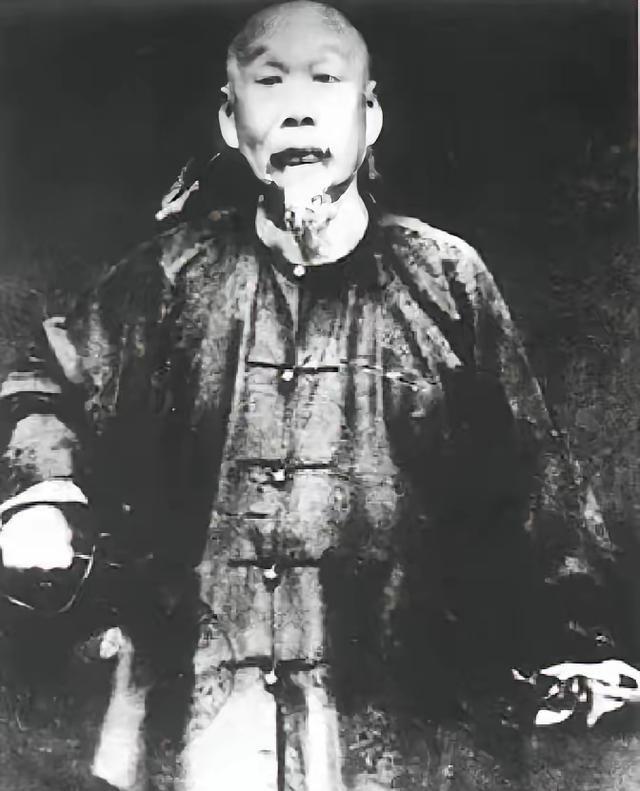 镇南关之战，冯子材3万余清军对阵2137法军，再加上洋枪洋炮加持，赢了实际上也合