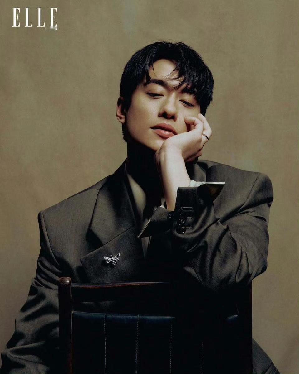 ELLE Taiwan封面3月刊 刘俊谦  