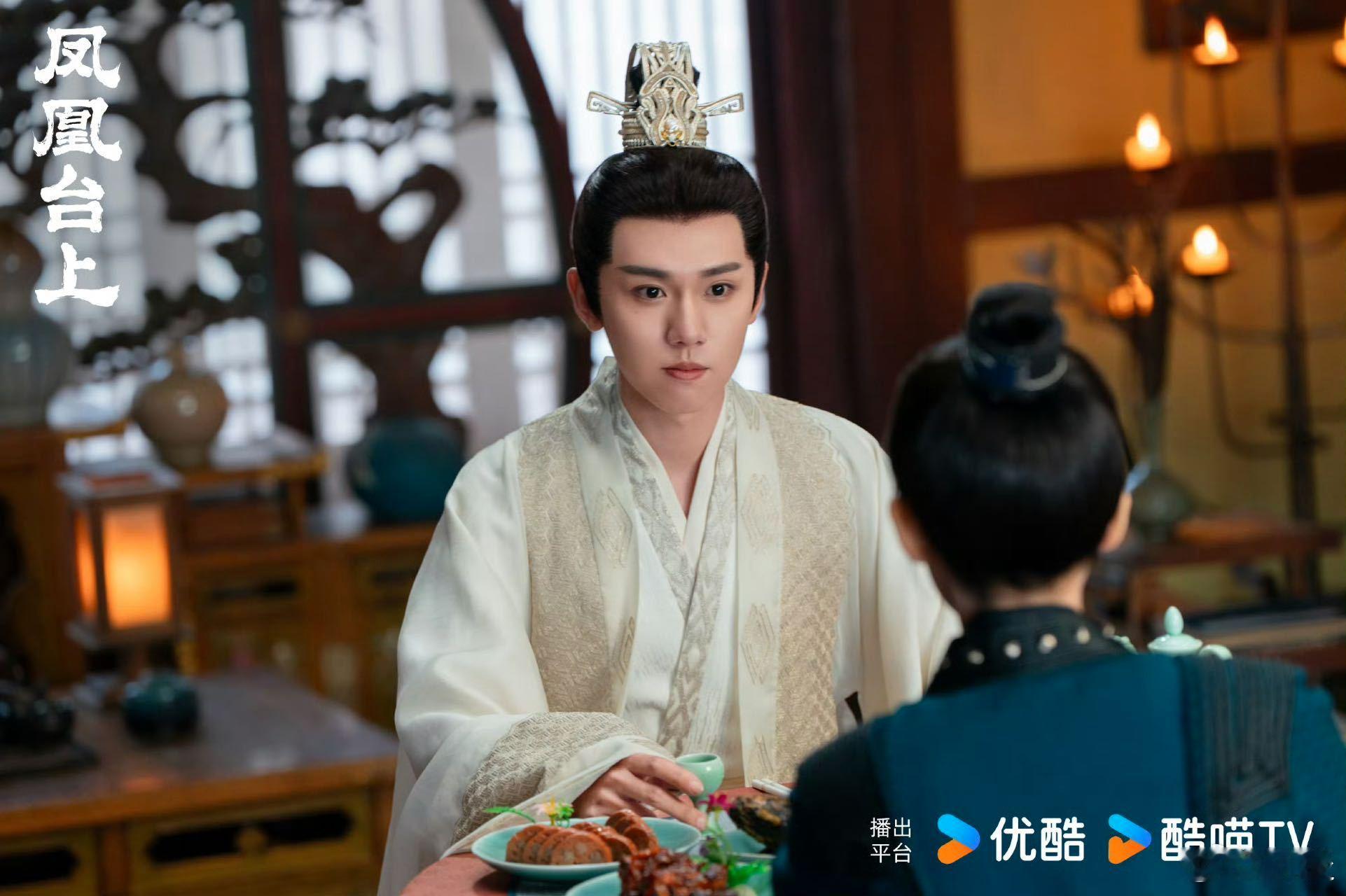 萧千清这个角色真的太圈粉了，表面上对哥哥冷言冷语，一副不在乎的样子，实际上心里比