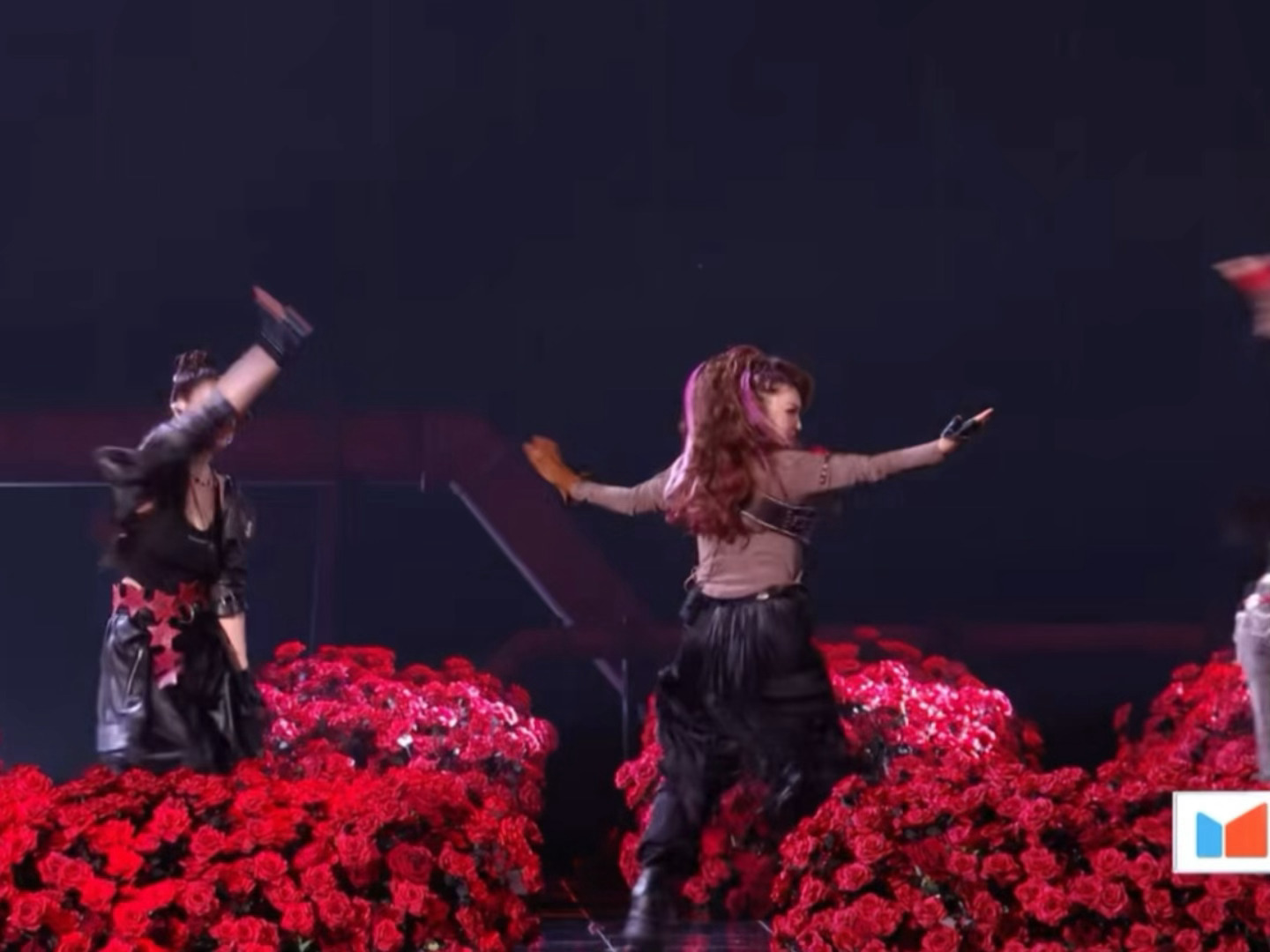 别管了我们小涂鸦跳舞没有功劳也有苦劳乌兰图雅电臀舞乌兰图雅跳舞没有功劳也有苦劳