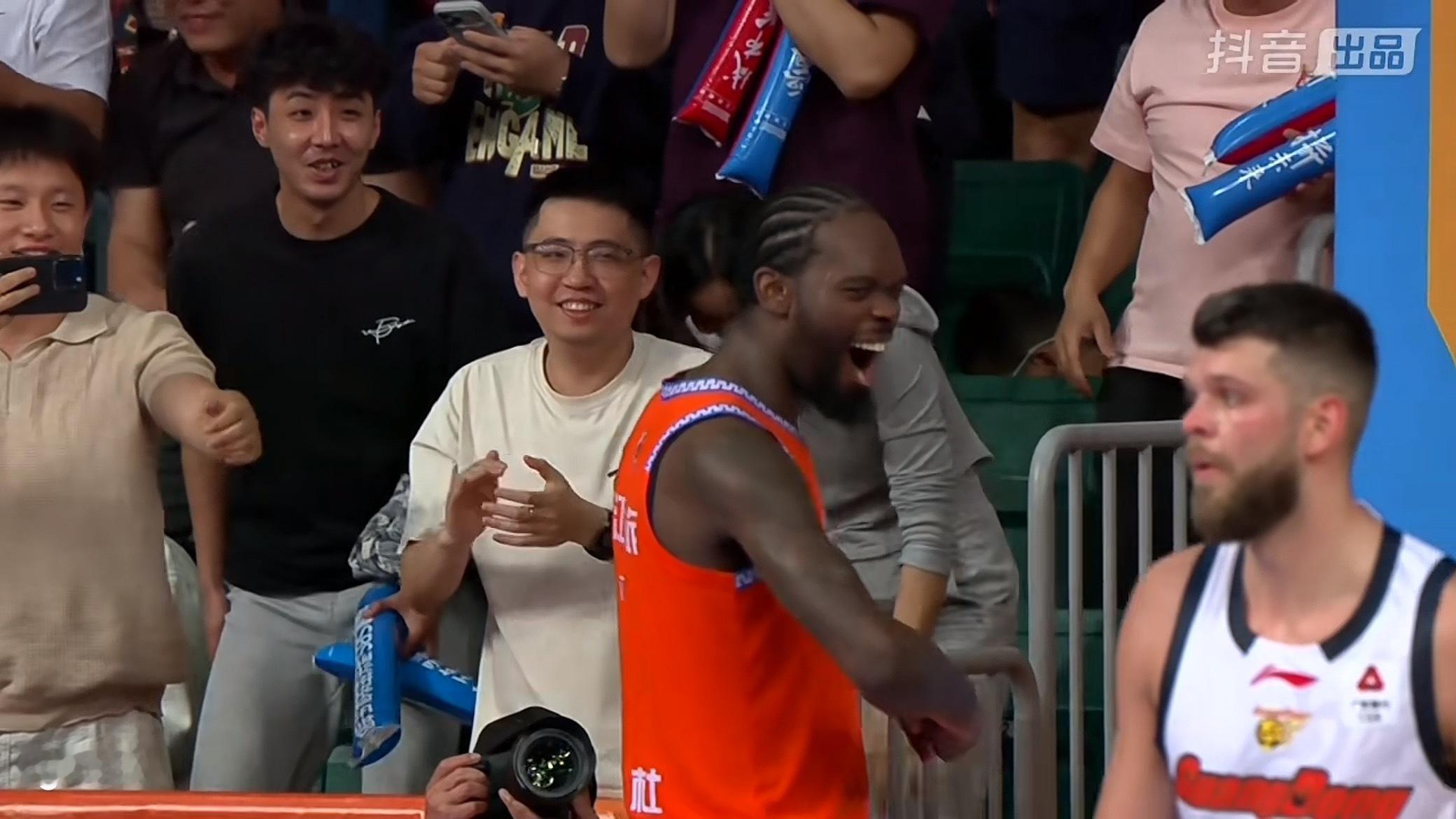 福建把广东队双杀了cba 成都