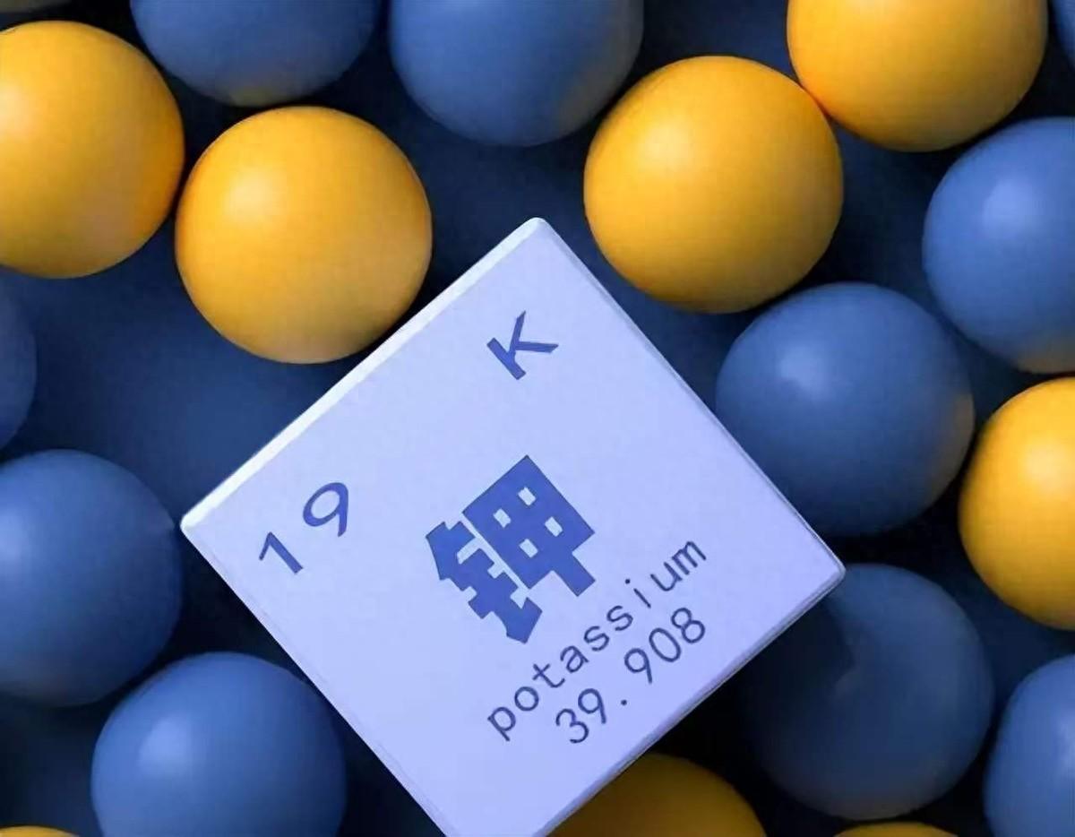 当人体缺钾时，身体会频繁发出这4个暗示，别犹豫，该补钾了

当人体缺钾的时候，身